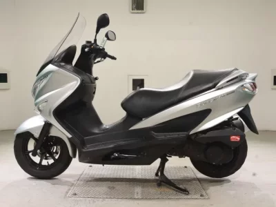 Suzuki BURGMAN200  с аукциона в Японии