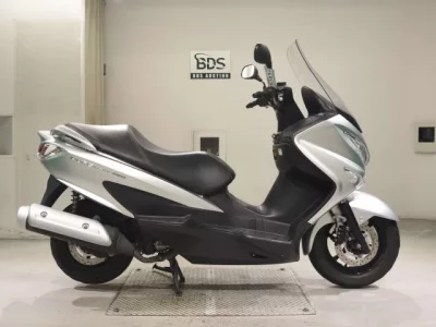 Suzuki BURGMAN200  с аукциона в Японии