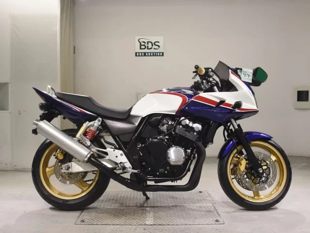 Honda CB400SFV-3 BOLDOR лот № 7678 оценка 4  с аукциона в Японии