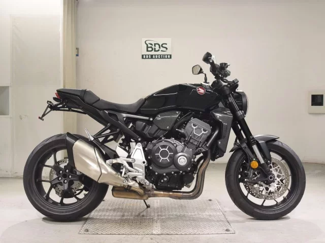 Honda CB1000R-2 лот № 7719 оценка 6  с аукциона в Японии