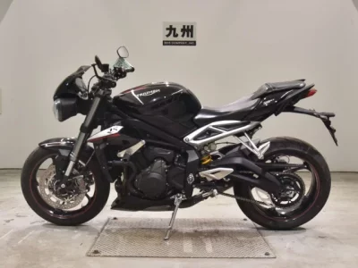 Triumph TRIUMPH STREET TRIPLE RS  с аукциона в Японии