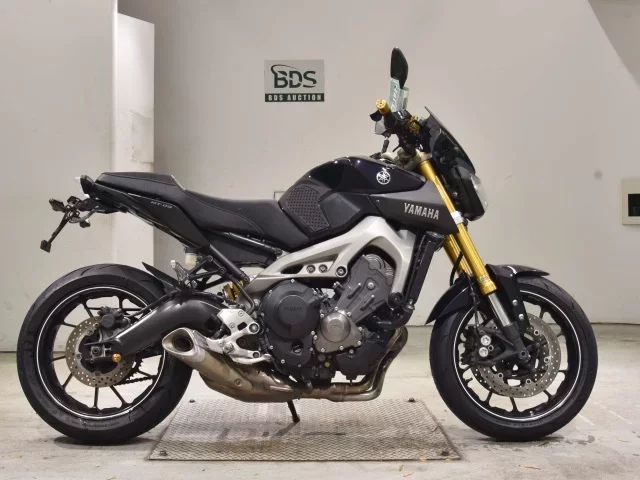 Yamaha MT-09 лот № 2716 оценка 5  с аукциона в Японии