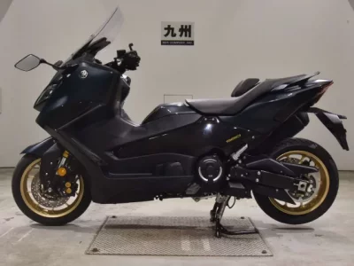 Yamaha T-MAX560T  с аукциона в Японии