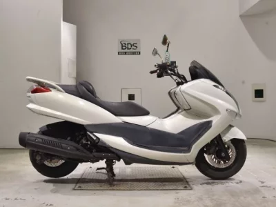 Yamaha MAJESTY 250-4