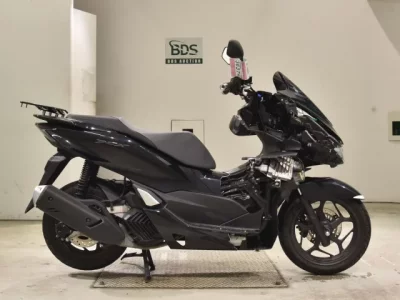 Honda PCX125-4