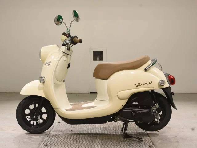 Yamaha VINO-4