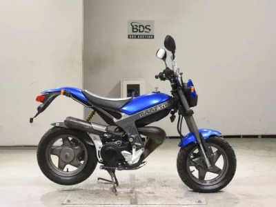 Suzuki TR50