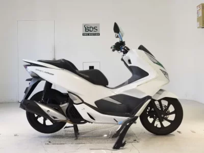 Honda PCX150-3