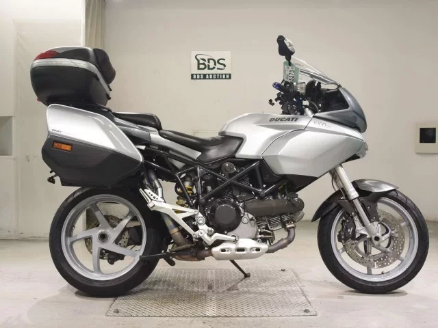 Ducati  MULTISTRADA 1000 лот № 5373 оценка 5  с аукциона в Японии
