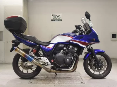 Honda CB400SFV-4 BOLDORABS  с аукциона в Японии