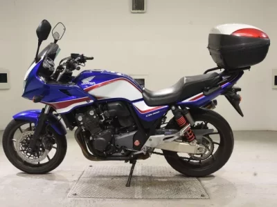 Honda CB400SFV-4 BOLDORABS  с аукциона в Японии