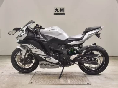 Kawasaki ZX-4R SE  с аукциона в Японии