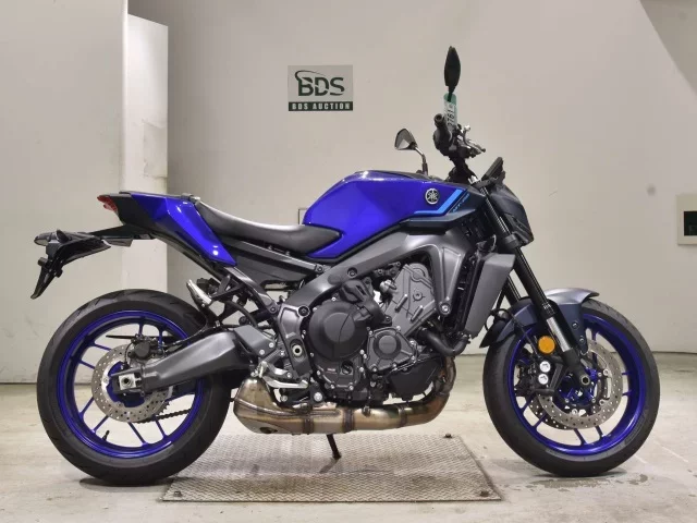 Yamaha MT-09-2AMT лот № 2761 оценка 7  с аукциона в Японии