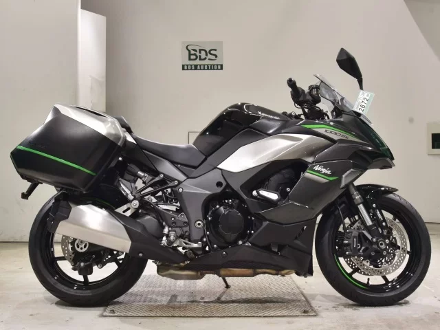 Kawasaki NINJA1000SX лот № 2672 оценка 6  с аукциона в Японии