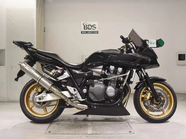 Honda CB1300SF BOLDOR лот № 7616 оценка 5  с аукциона в Японии