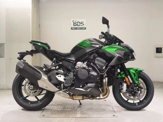 Kawasaki Z H2 лот № 5290 оценка 7  с аукциона в Японии