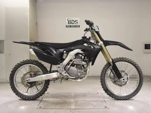 Honda CRF250R лот № 5280 оценка 4  с аукциона в Японии