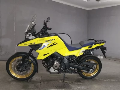Suzuki V STROM 1050XT