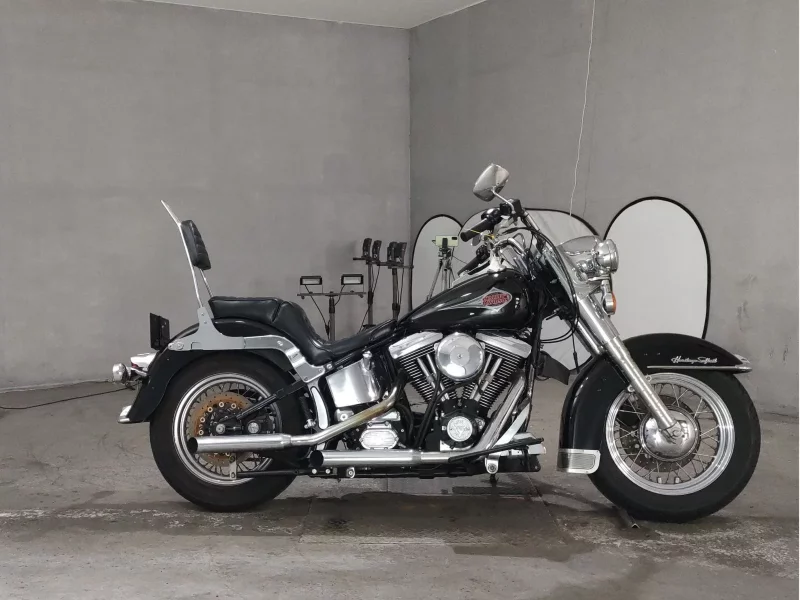 Harley-Davidson HARLEY FLSTC1340