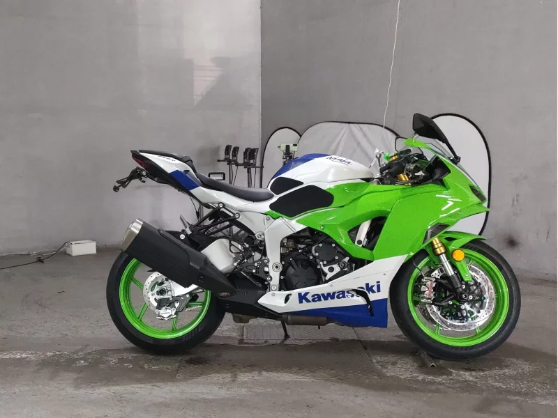 Kawasaki ZX-6R лот № 8285 оценка 5  с аукциона в Японии