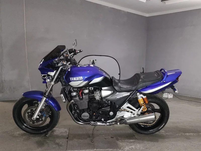 Yamaha XJR1300