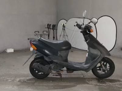 Suzuki LET S2