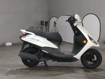 Yamaha AXIS Z