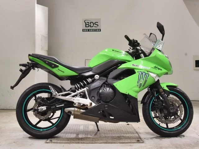 Kawasaki NINJA400R лот № 2537 оценка 4  с аукциона в Японии