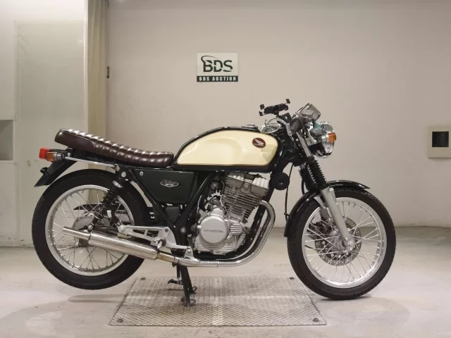 Honda GB250 CLUBMAN 4 лот № 7617 оценка 4  с аукциона в Японии