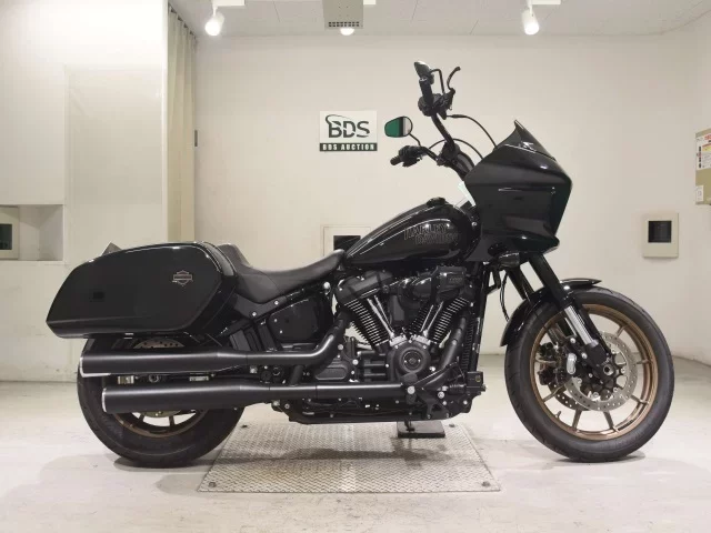 Harley-Davidson HARLEY FXLRST1920 лот № 7647 оценка 6  с аукциона в Японии