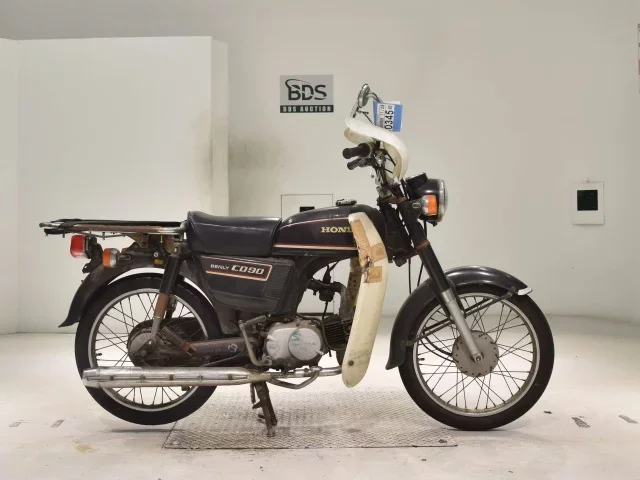 Honda CD90