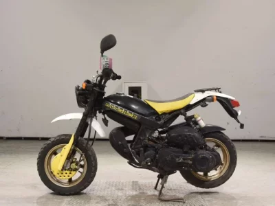 Suzuki TR50S-2