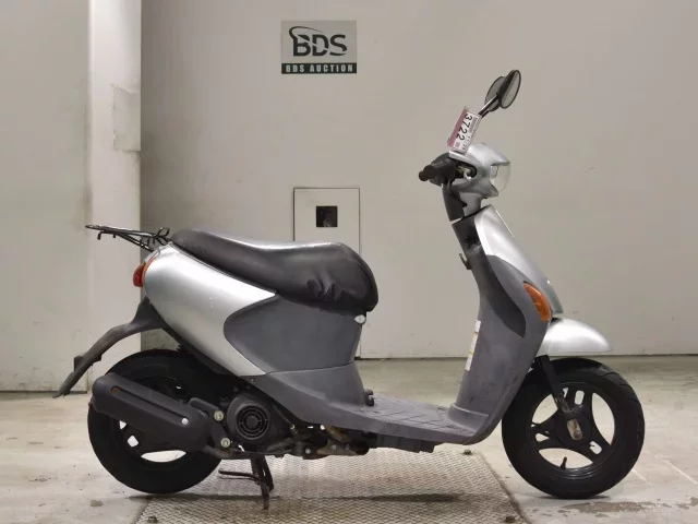 Suzuki LET S4
