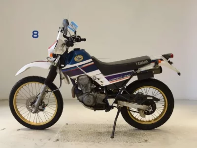 Yamaha SEROW 225W