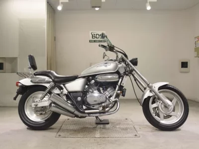 Honda MAGNA 250  с аукциона в Японии