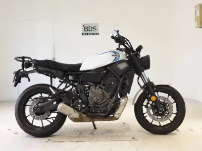 Yamaha XSR700-2