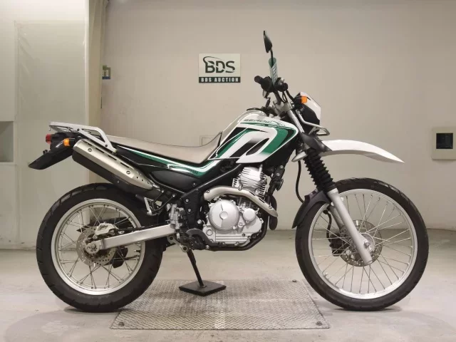 Yamaha SEROW 250-2 лот № 7721 оценка 5  с аукциона в Японии