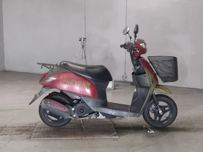Suzuki LET S