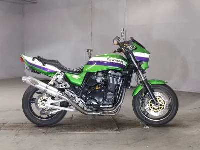 Kawasaki ZRX1100