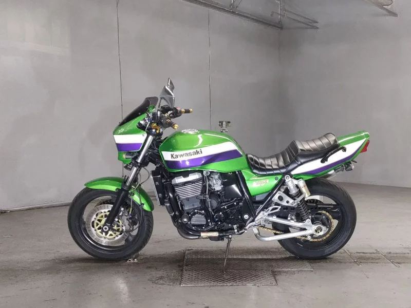 Kawasaki ZRX1100