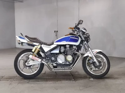 Kawasaki ZEPHYR400