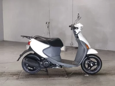 Suzuki LET S4