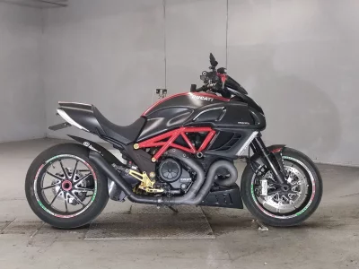 Ducati DUCATI DIAVEL CARBON