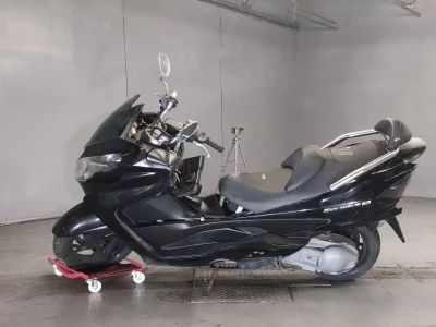 Suzuki SKYWAVE 250
