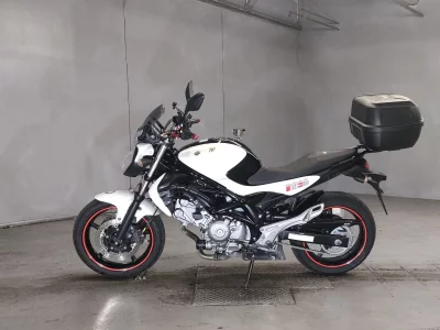Suzuki GLADIUS650  с аукциона в Японии