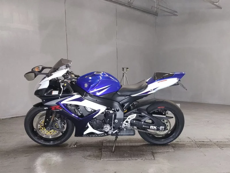 Suzuki GSX-R750