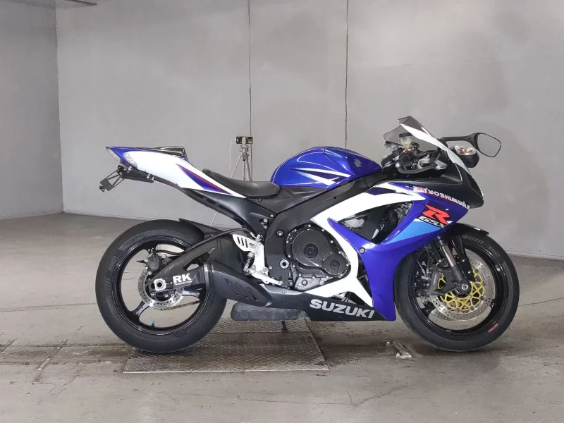Suzuki GSX-R750
