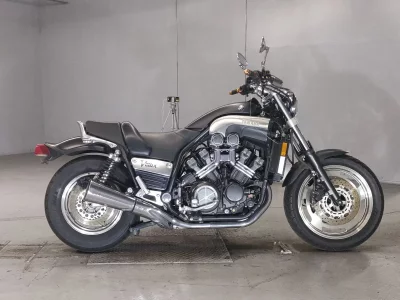 Yamaha V-MAX