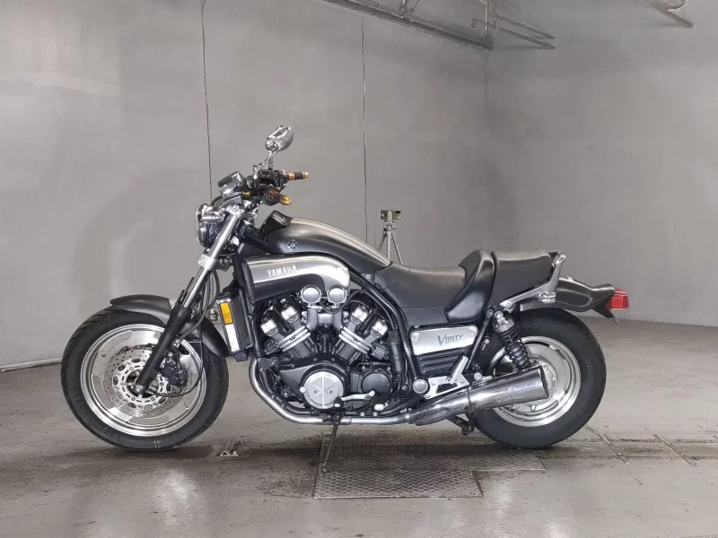 Yamaha V-MAX