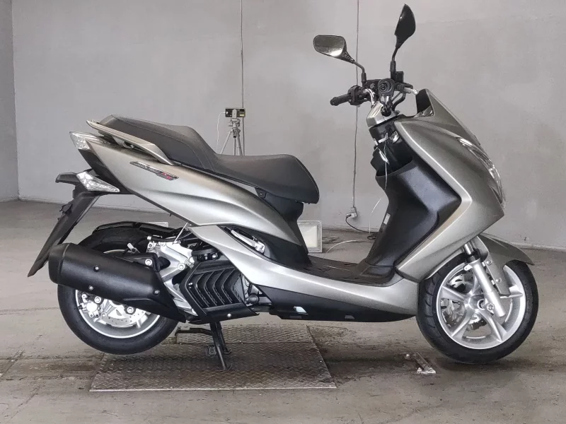 Yamaha MAJESTY 155S